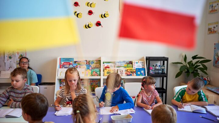 „Bezgraniczni Przyjaciele” – nowy program grantowy dla lokalnych instytucji wspierających dzieci z Ukrainy